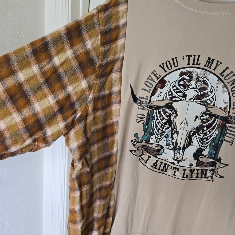 Upcycled tan‎ cow skull t-shirt with plaid flannel OS - Picture 3 of 4